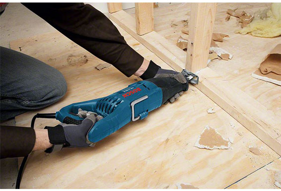 95224002980-Bosch-Professional-GSA-1100-E-Säbelsäge-566-2.jpg