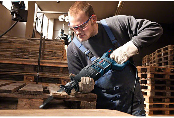 95224003980-Bosch-Professional-GSA-1300-PCE-Säbelsäge-566-2.jpg