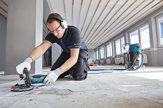 95231000980-566-2-bosch-professional-GBR-15-CAG-betonschleifer.jpg