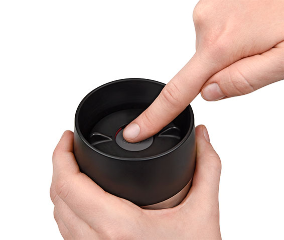 36490050320-2-514096-514098-emsa-travel-mug-handle-henkel-360-ml-schwarz-rot.jpg
