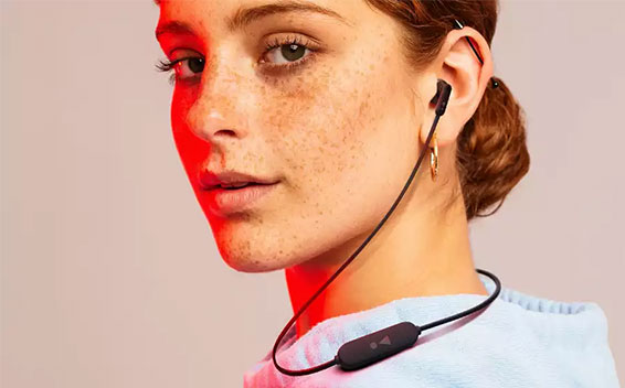 12940459384-JBL-Tune125-BT-Kopfhörer-in-Ear-566-03.jpg
