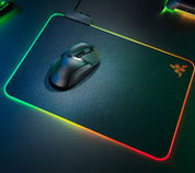 17690026134_RAZER_Firefly_V2_umlaufend_566_1.jpg