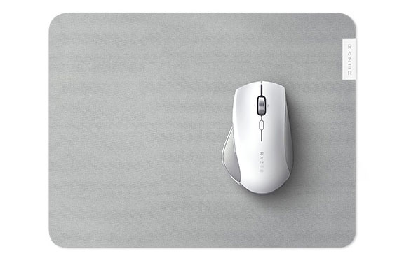 17690041134-Razer-Pro-Glide-Mauspad-566-01.jpg