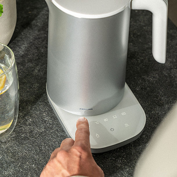 36484003539-610-3.jpg