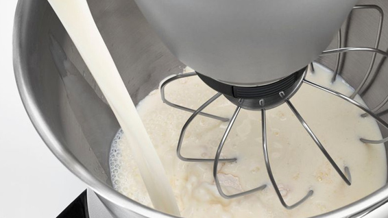 36301071010_Bosch_MUMXL20C_Kuechenmaschine_566_6.jpg