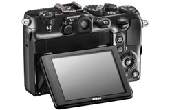 Nikon Coolpix P7100 10,1MP 7,5cm LCD HD Video schwarz  